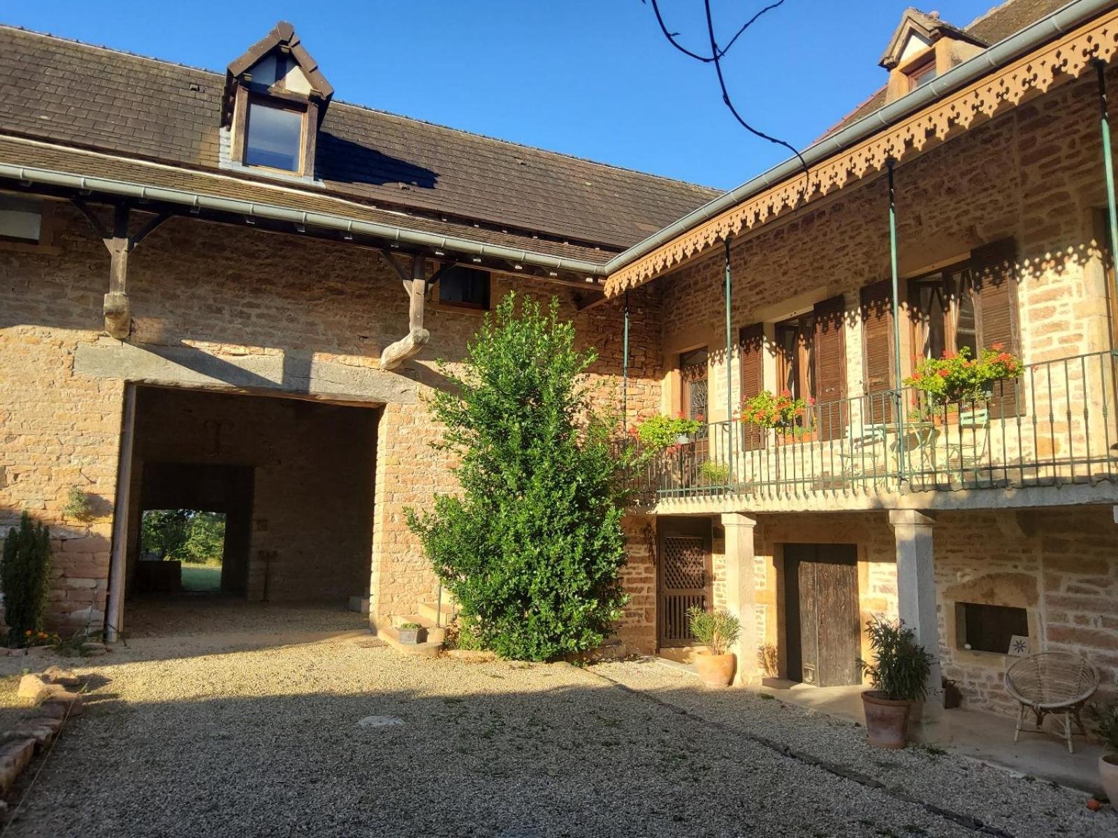 Bed and Breakfast La Parenthese A Etrigny Экстерьер фото