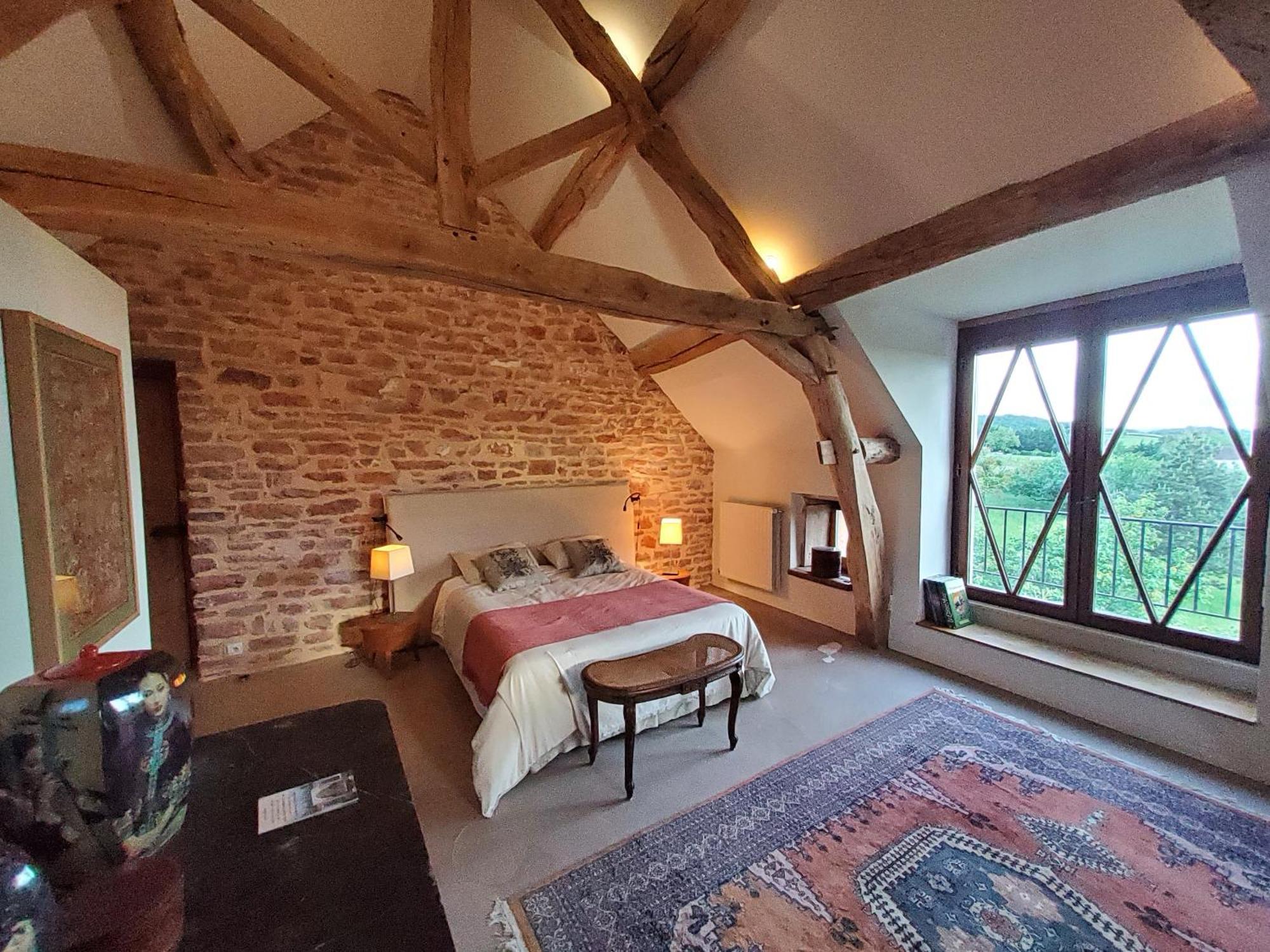 Bed and Breakfast La Parenthese A Etrigny Экстерьер фото